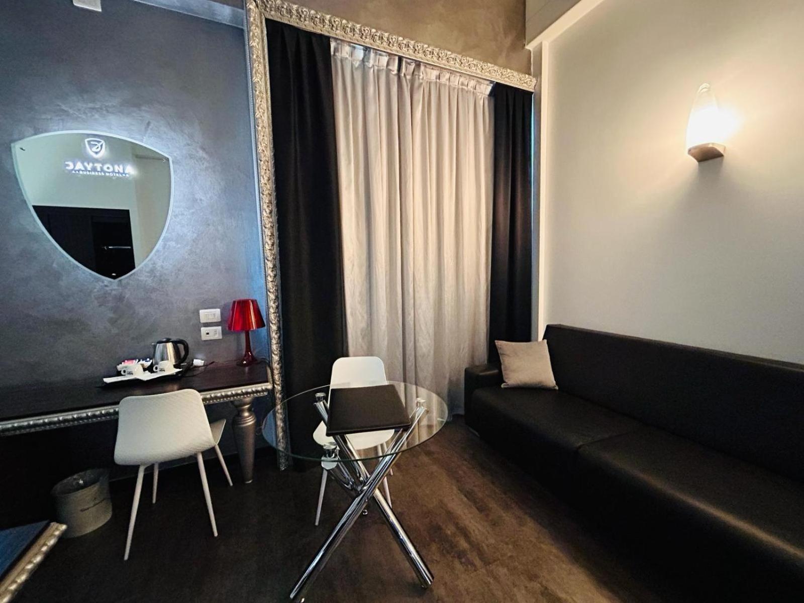 Daytona Business Hotel Коллекцио Экстерьер фото
